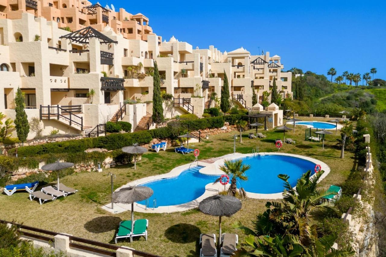 Ferienwohnung 15 First Line Penthouse With Wonderful Seaview Near Duquesa Golf Manilva Andalucia Exterior foto