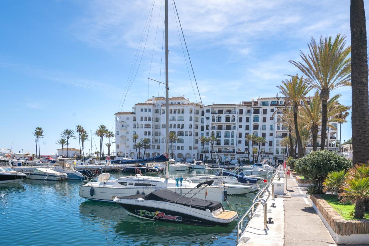 Ferienwohnung 15 First Line Penthouse With Wonderful Seaview Near Duquesa Golf Manilva Andalucia Exterior foto